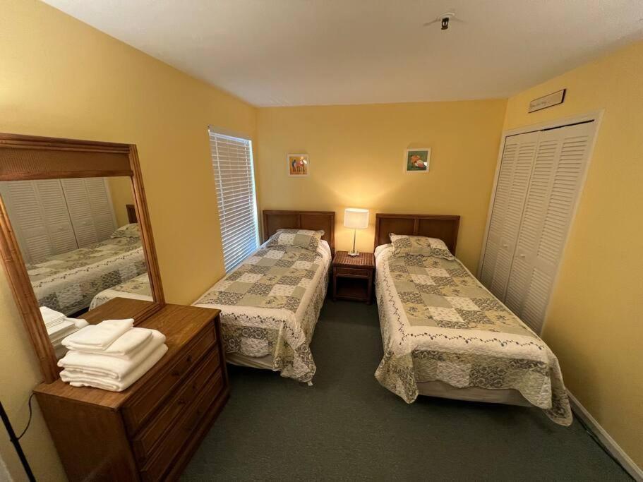Lovely 2-Bedroom Condo With Pool Myrtle Beach Extérieur photo